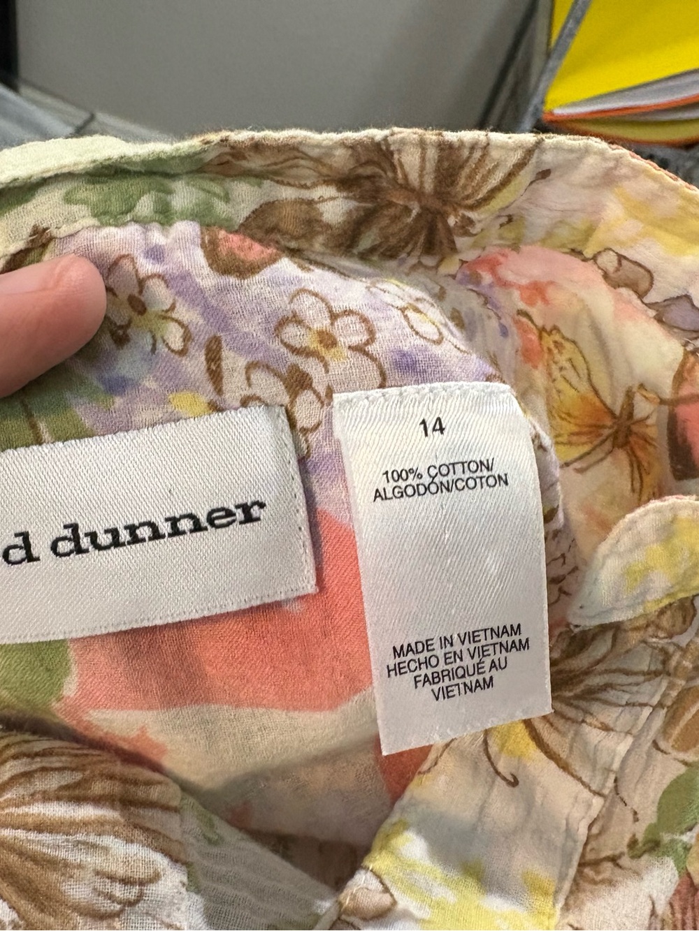 Alfred Dunner Womens 3/4 sleeve botton blouse pink green butterflies size 14 - Picture 3 of 6